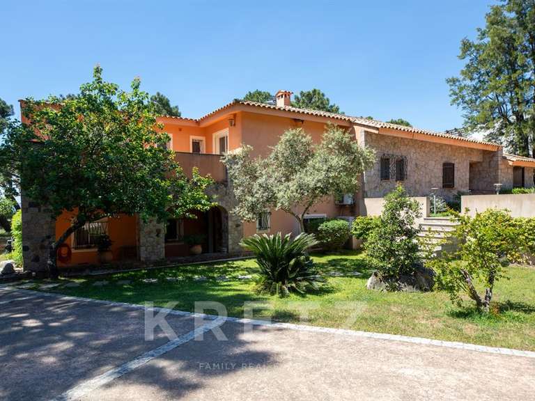 Maison Lecci - 9 chambres - 433m²