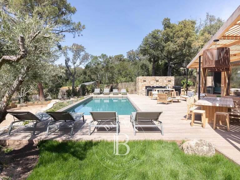 Villa Lecci - 244m²