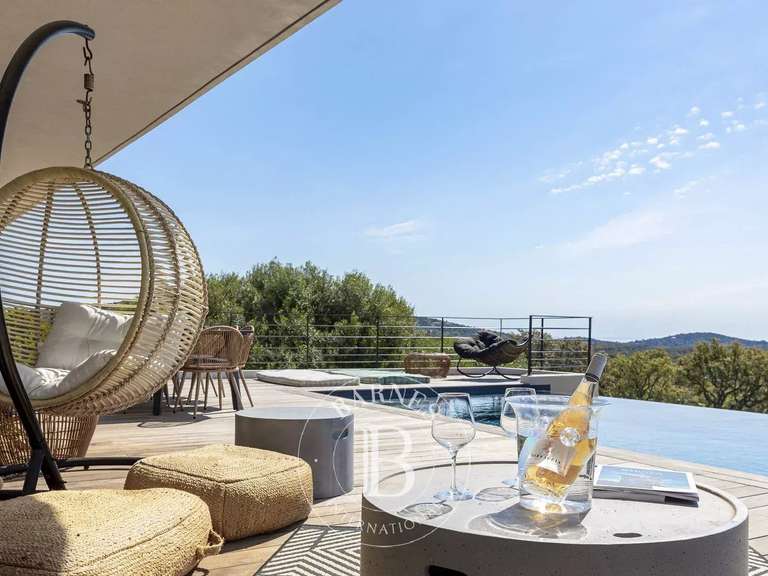 Villa with Sea view Lecci - 4 bedrooms - 220m²