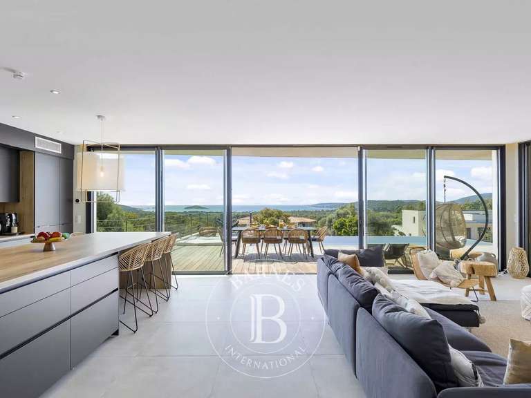 Villa with Sea view Lecci - 4 bedrooms - 220m²