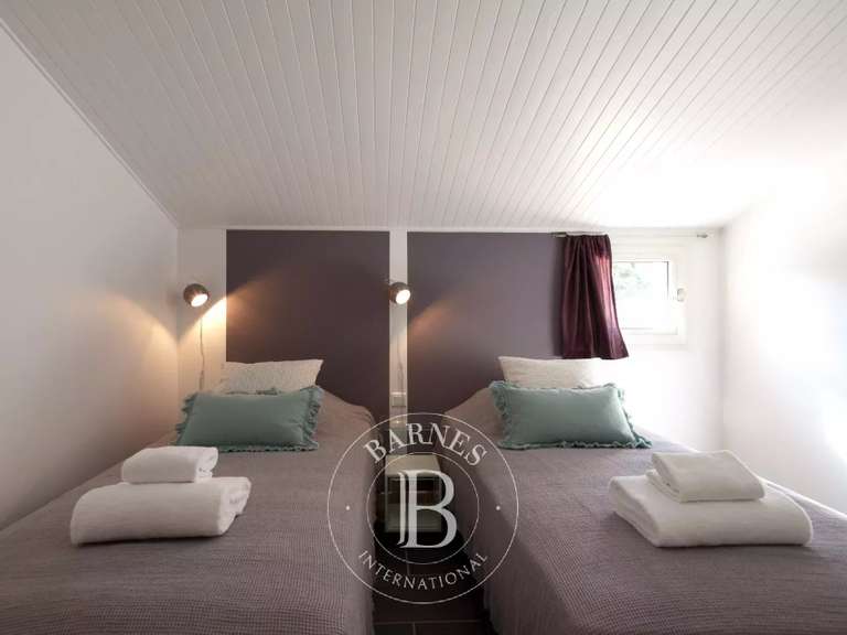 Villa with Sea view Lecci - 6 bedrooms - 318m²