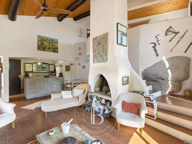 Villa with Sea view Lecci - 4 bedrooms - 160m²