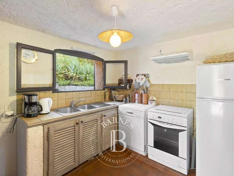 Villa with Sea view Lecci - 4 bedrooms - 160m²