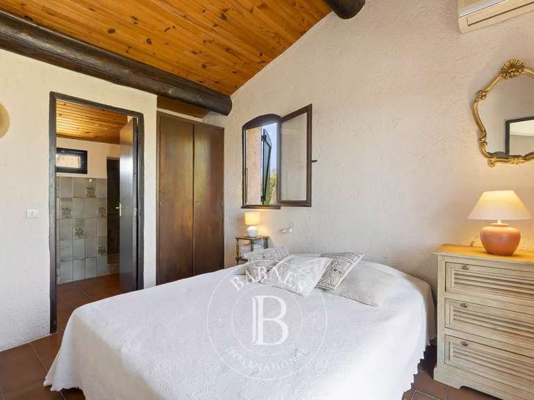 Villa with Sea view Lecci - 4 bedrooms - 160m²