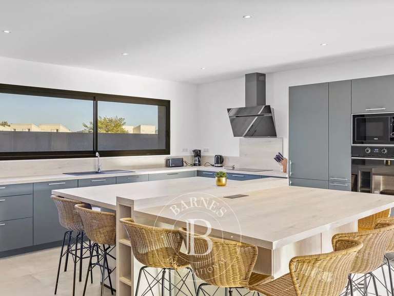 Villa Lecci - 6 bedrooms - 206m²