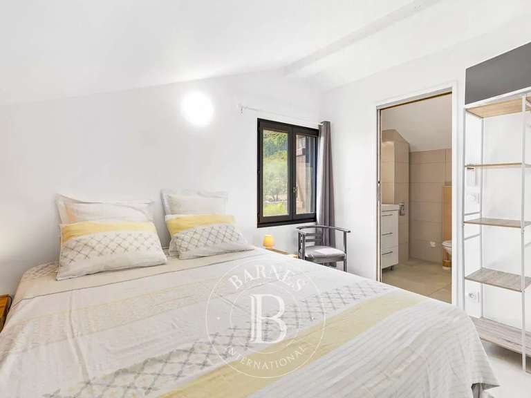 Villa Lecci - 7 bedrooms - 263m²