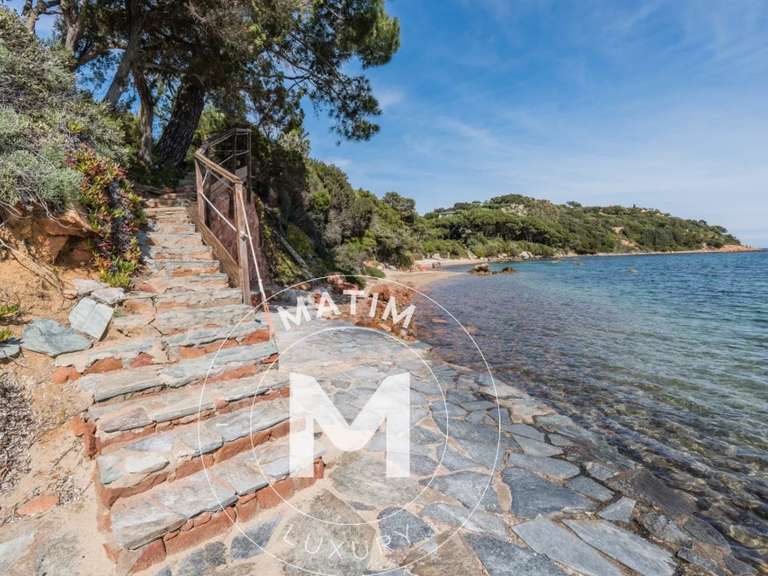 Villa with Sea view Lecci - 6 bedrooms - 330m²