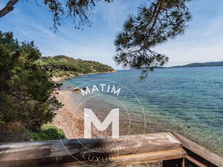 Villa with Sea view Lecci - 6 bedrooms - 330m²