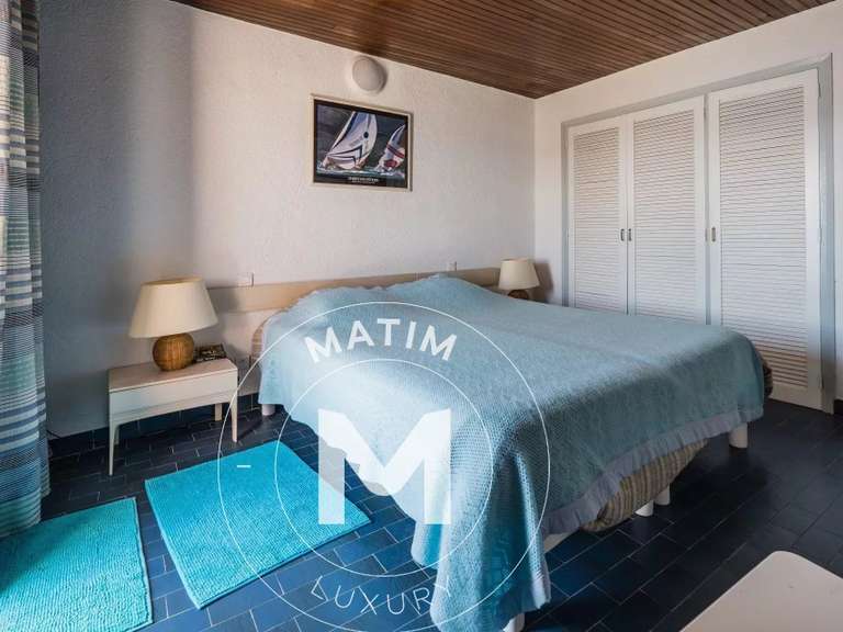 Villa with Sea view Lecci - 6 bedrooms - 330m²