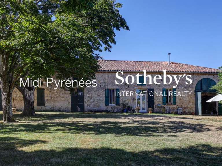 Castle Lectoure - 1432m²