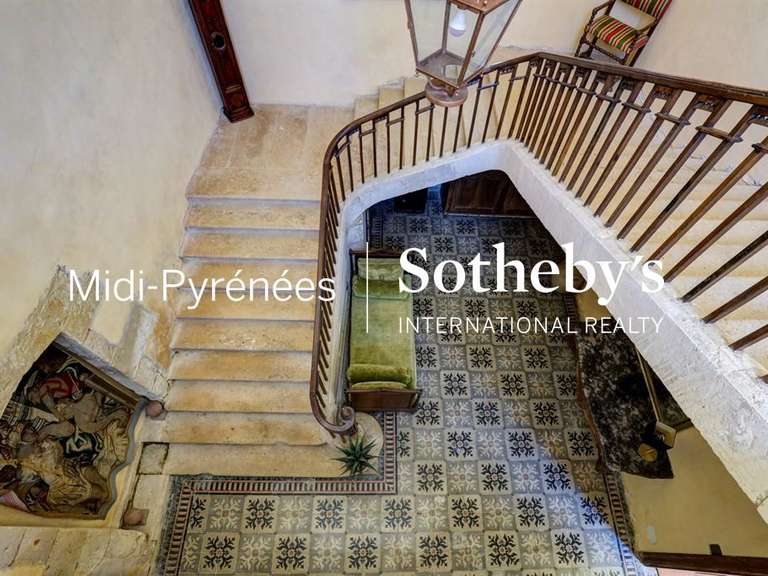 Castle Lectoure - 1432m²