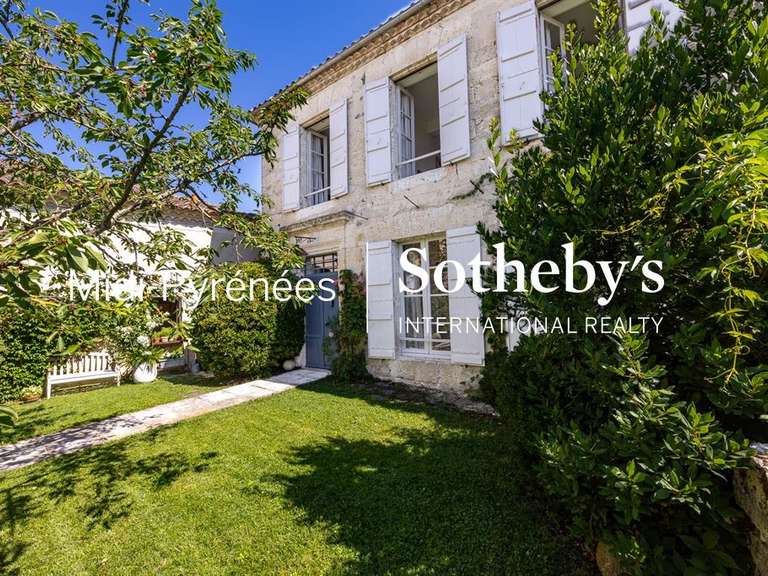 Maison Lectoure - 7 chambres - 380m²