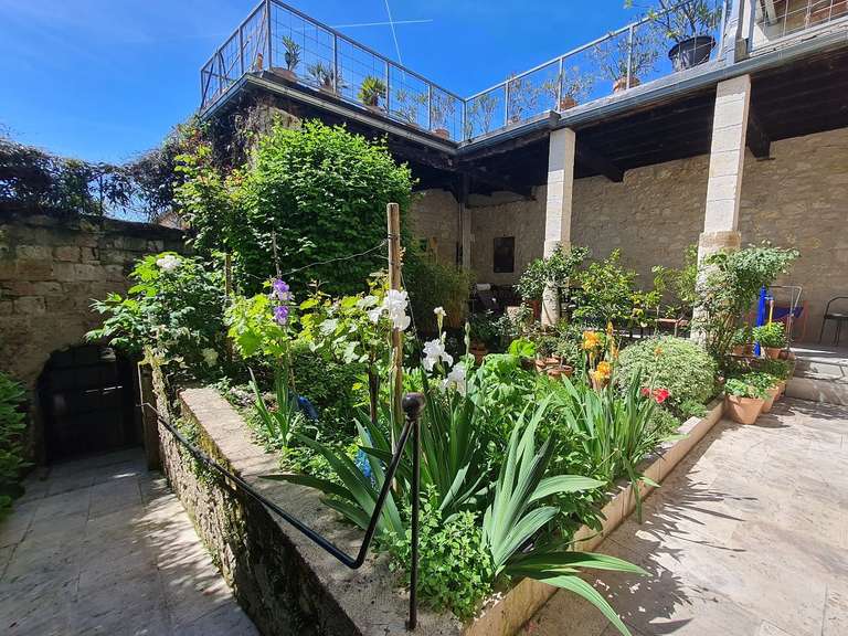 Maison Lectoure - 3 chambres - 370m²