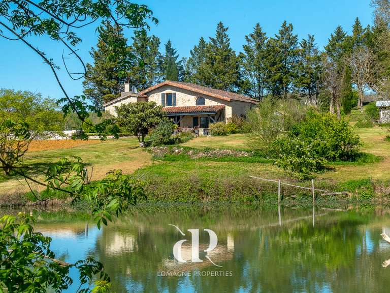 Maison Lectoure - 5 chambres - 199m²