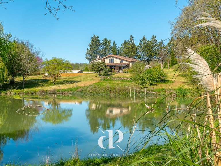 Maison Lectoure - 5 chambres - 199m²