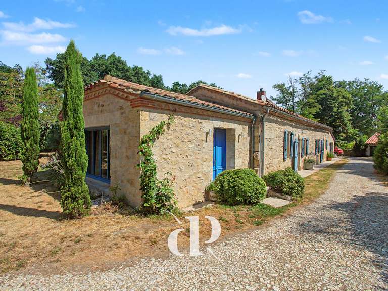 Maison Lectoure - 4 chambres - 227m²