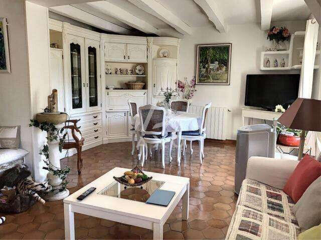 House Lédignan - 4 bedrooms