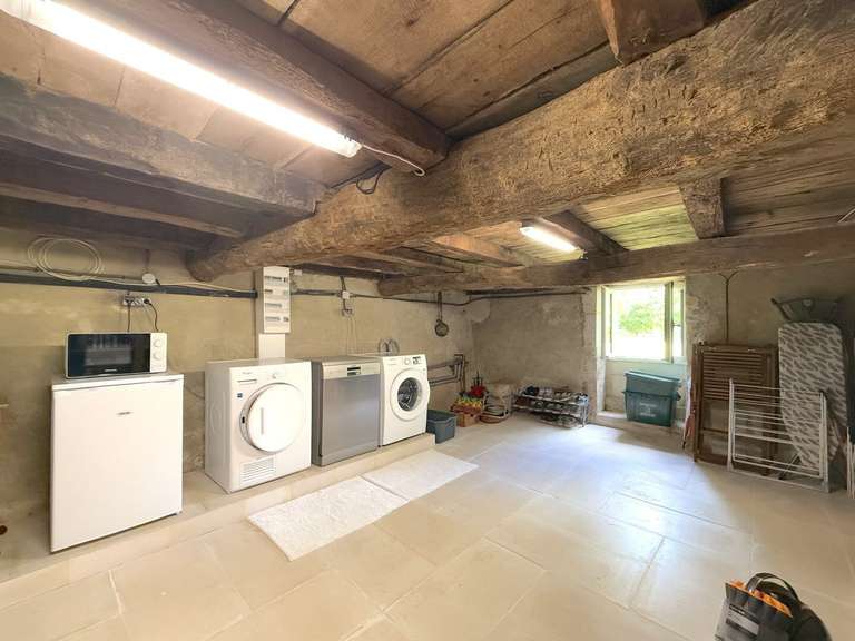 Maison Léguillac-de-Cercles - 4 chambres - 360m²