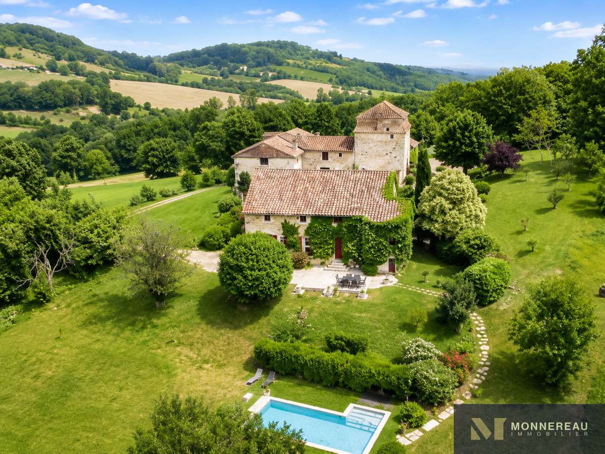 Château Léguillac-de-l'Auche