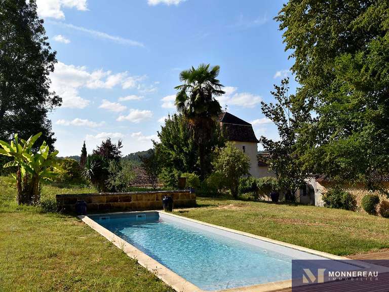 Château Léguillac-de-l'Auche - 10 chambres - 674m²