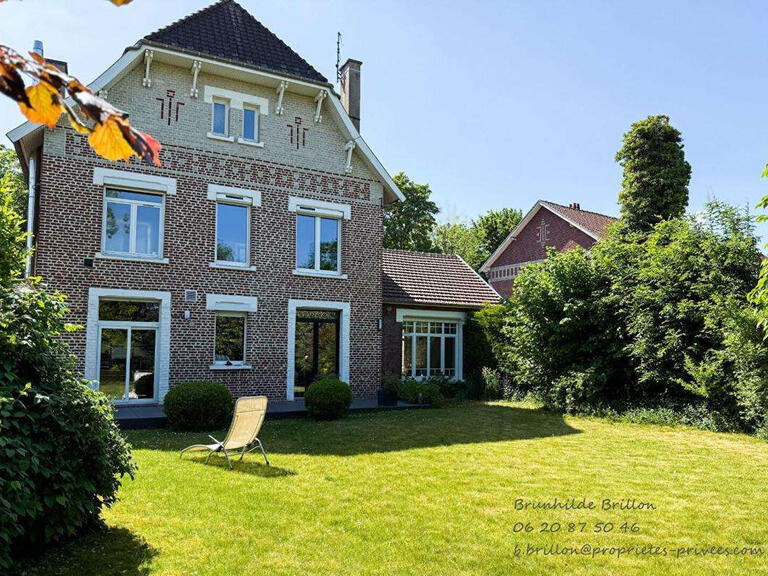 House Lens - 5 bedrooms