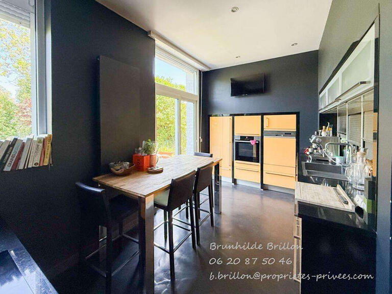 House Lens - 5 bedrooms