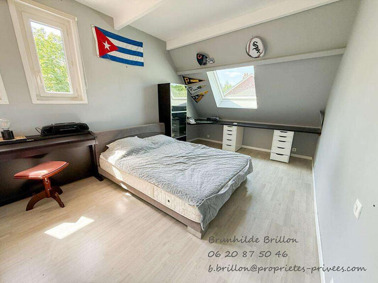 House Lens - 5 bedrooms