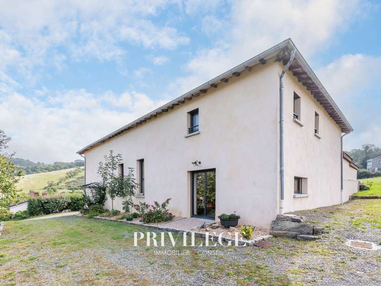 Maison Lentilly - 5 chambres - 304m²