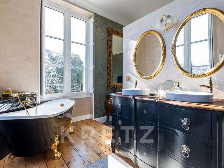 Château Léognan - 6 chambres - 500m²