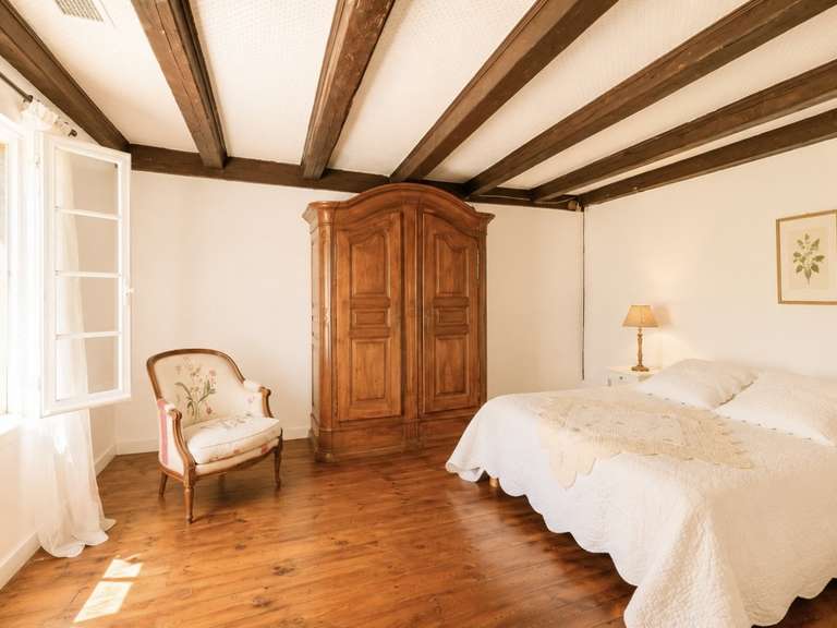 Propriété Léon - 7 chambres - 301m²