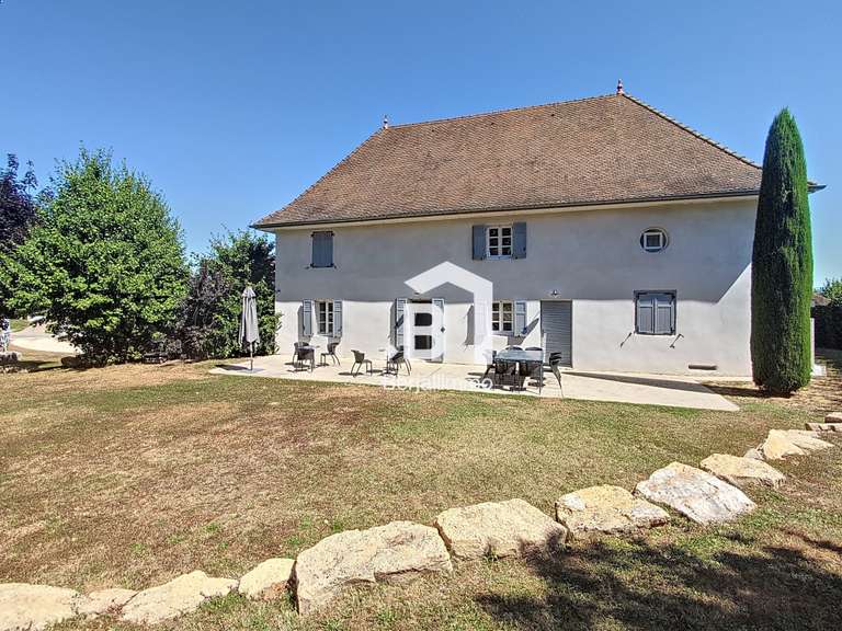 House Les Abrets - 3 bedrooms - 181m²