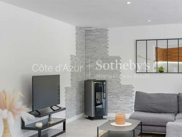 House Les Adrets-de-l'Estérel - 4 bedrooms - 150m²