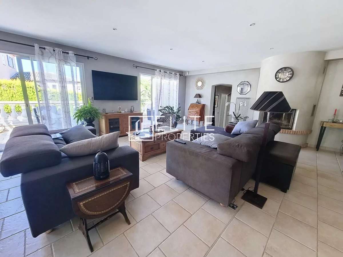 House Les Adrets-de-l'Estérel