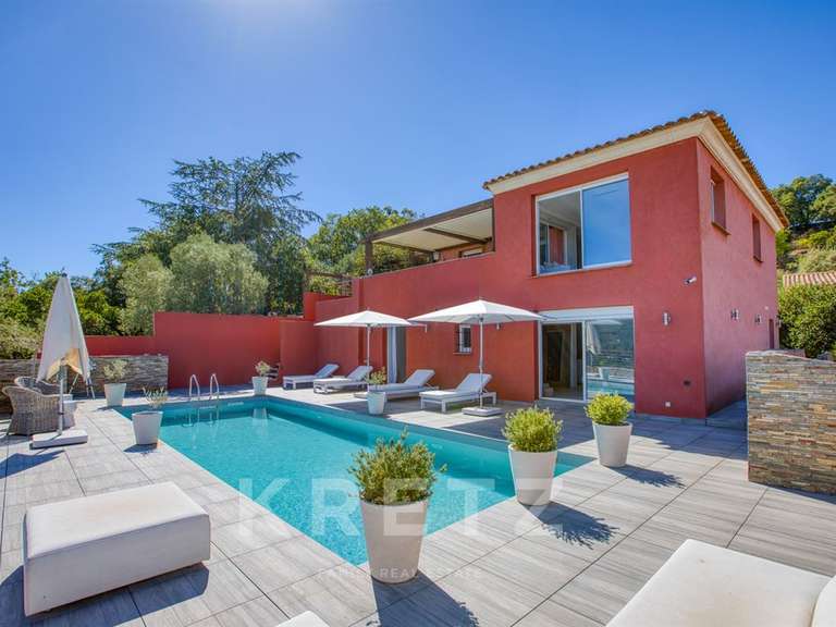 House with Sea view Les Adrets-de-l'Estérel - 3 bedrooms - 170m²