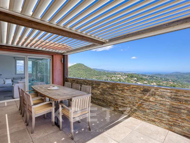 House with Sea view Les Adrets-de-l'Estérel - 3 bedrooms - 170m²