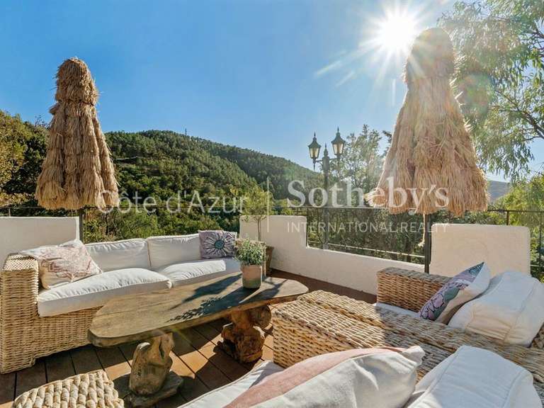 House Les Adrets-de-l'Estérel - 5 bedrooms - 190m²