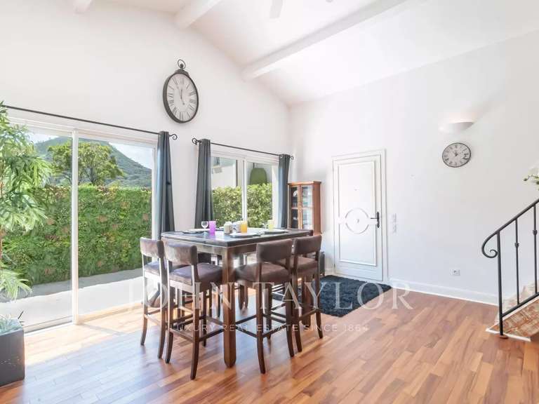 Maison Les Adrets-de-l'Estérel - 5 chambres - 497m²