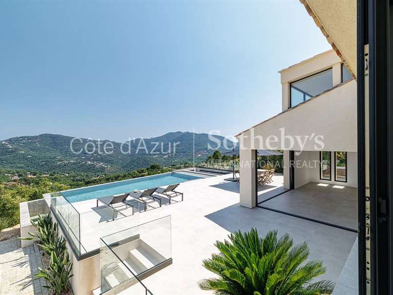 Maison avec Vue sur mer Les Adrets-de-l'Estérel - 6 chambres - 352m²