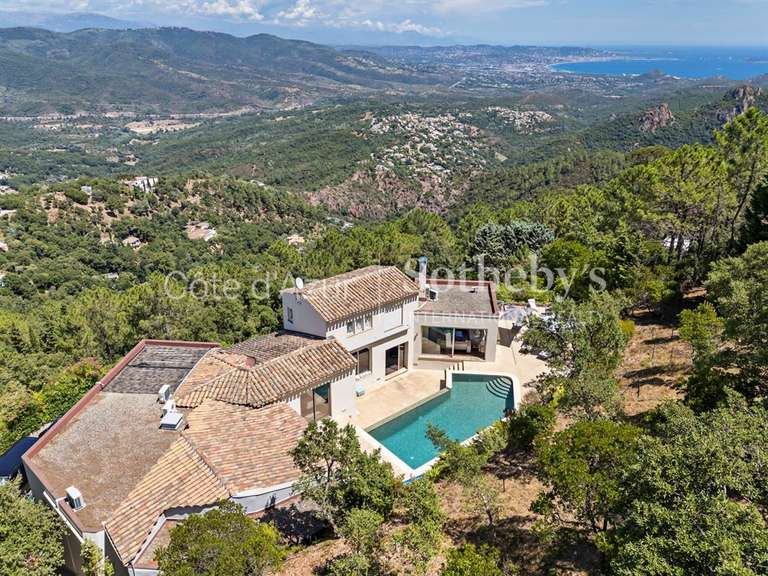 Maison avec Vue sur mer Les Adrets-de-l'Estérel - 5 chambres - 270m²