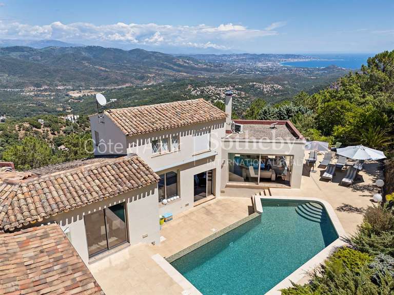 Maison avec Vue sur mer Les Adrets-de-l'Estérel - 5 chambres - 270m²