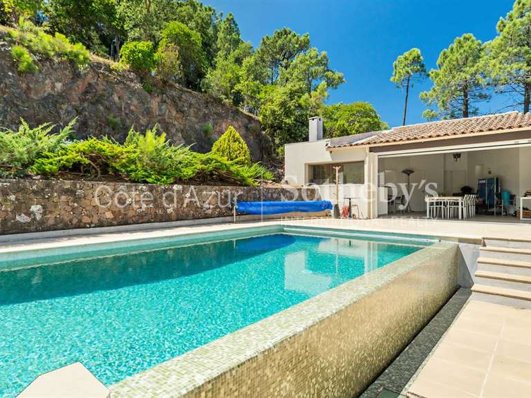 Maison avec Vue sur mer Les Adrets-de-l'Estérel - 5 chambres - 270m²