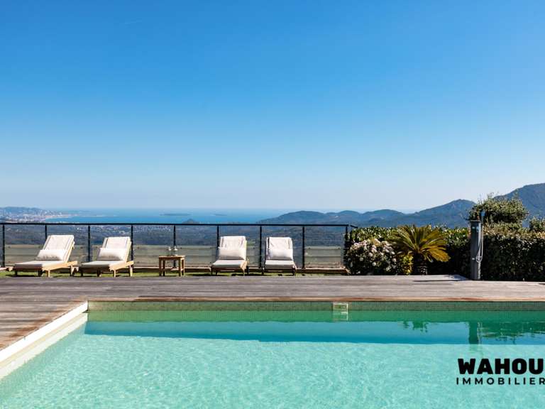 Maison Les Adrets-de-l'Estérel - 5 chambres - 383m²