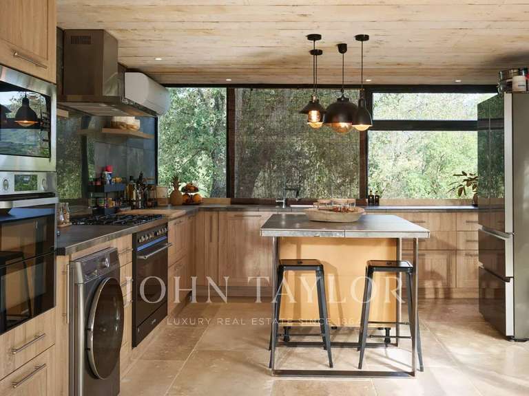 Propriété Les Adrets-de-l'Estérel - 8 chambres - 524m²