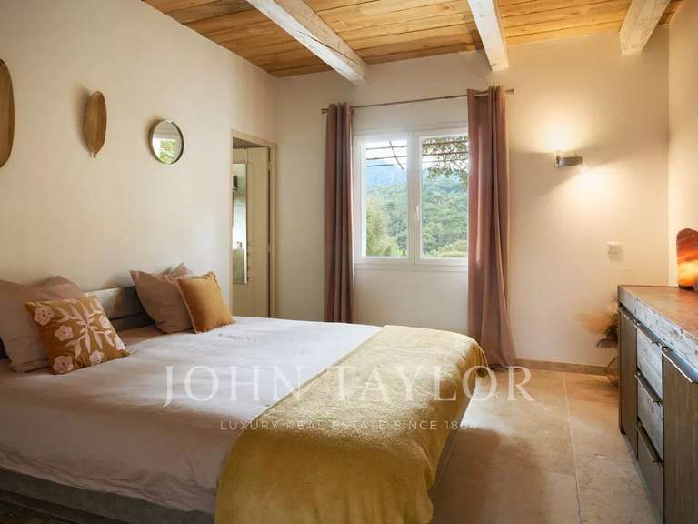 Propriété Les Adrets-de-l'Estérel - 8 chambres - 524m²