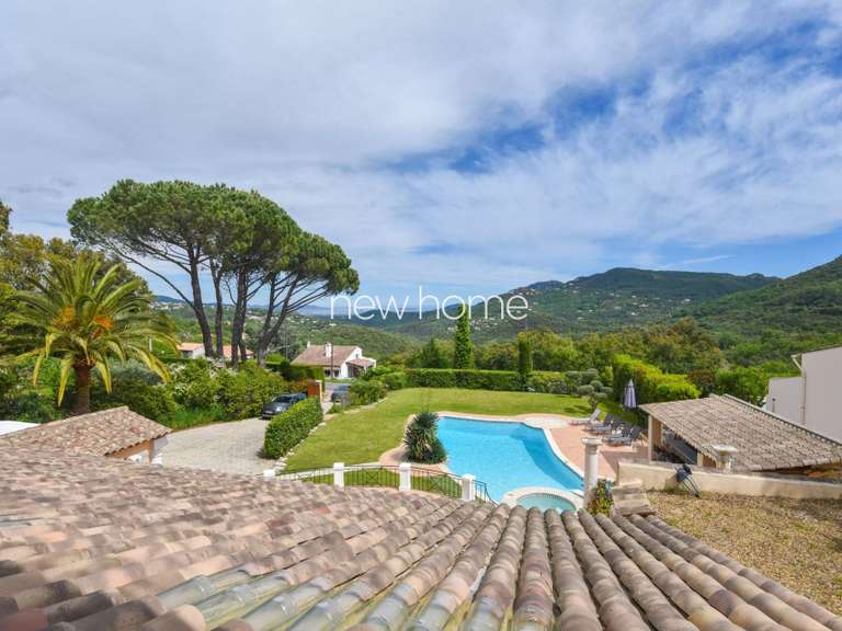 Propriété avec Vue sur mer Les Adrets-de-l'Estérel - 8 chambres - 370m²