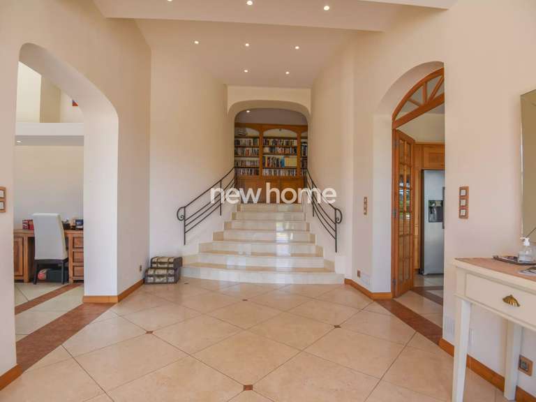 Propriété avec Vue sur mer Les Adrets-de-l'Estérel - 8 chambres - 370m²