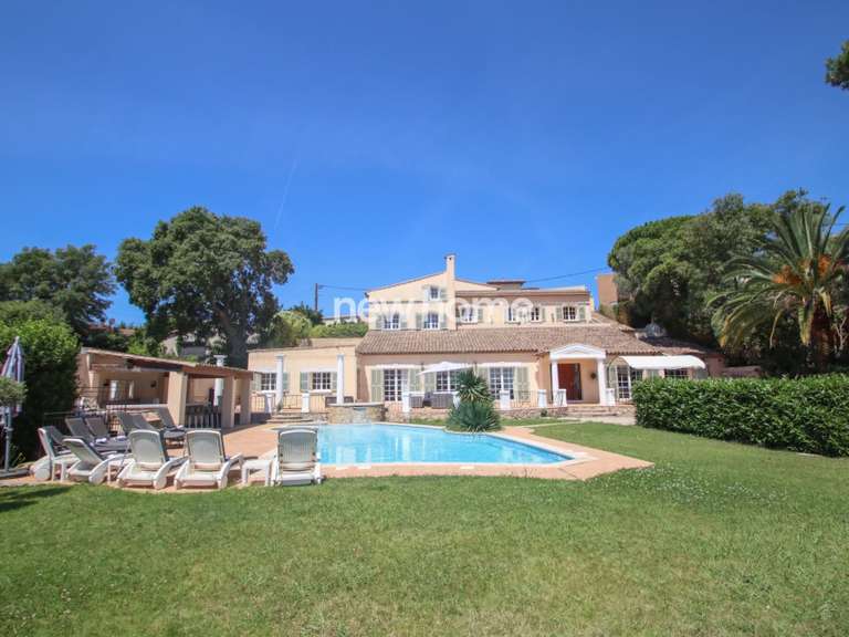 Propriété avec Vue sur mer Les Adrets-de-l'Estérel - 8 chambres - 370m²