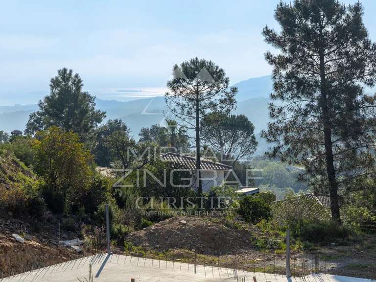 Terrain Les Adrets-de-l'Estérel - 1671m²