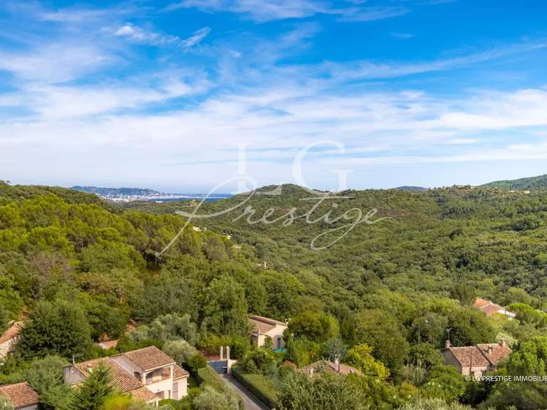 Villa with Sea view Les Adrets-de-l'Estérel - 3 bedrooms - 187m²