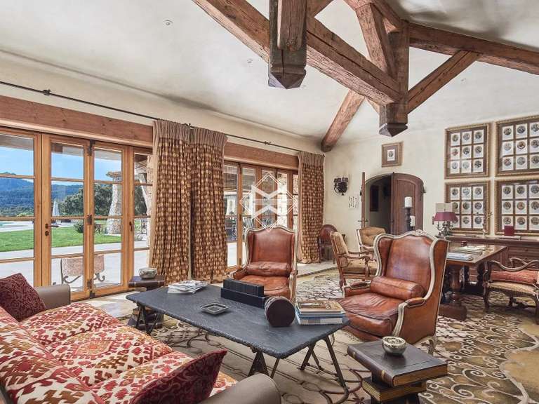 Villa Les Adrets-de-l'Estérel - 17 chambres - 2100m²